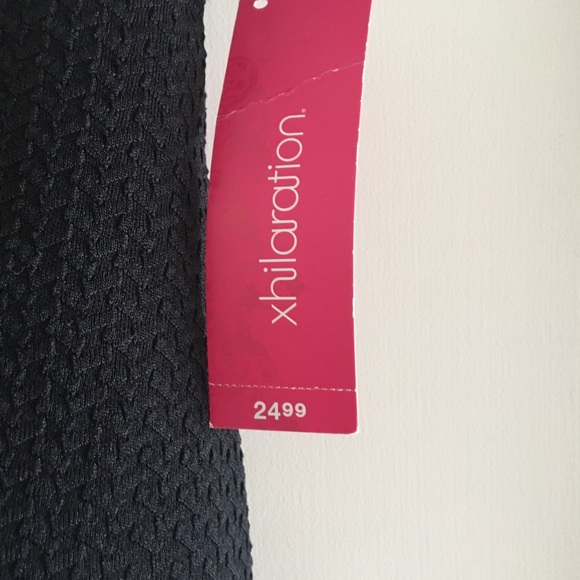 NWT Black stretchy skater skirt with zip back - Picture 3 of 6